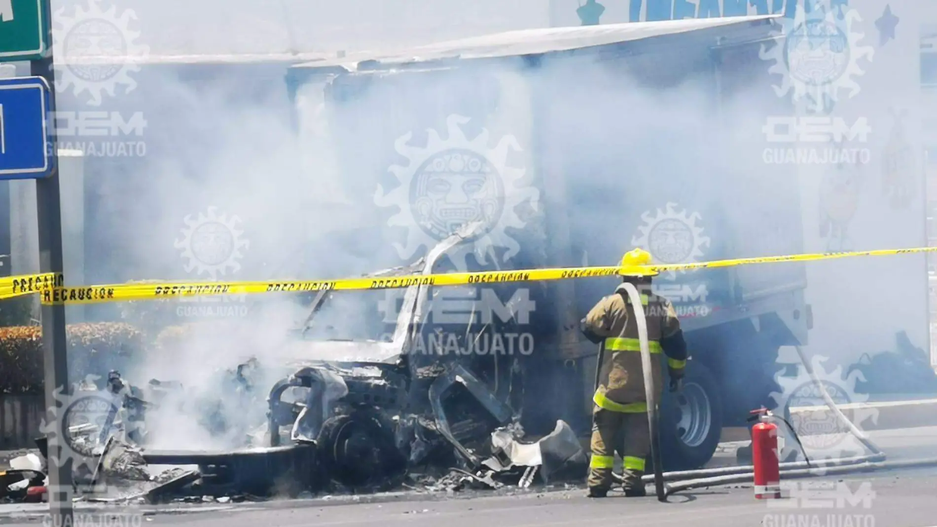 Incendio en camioneta  (1)